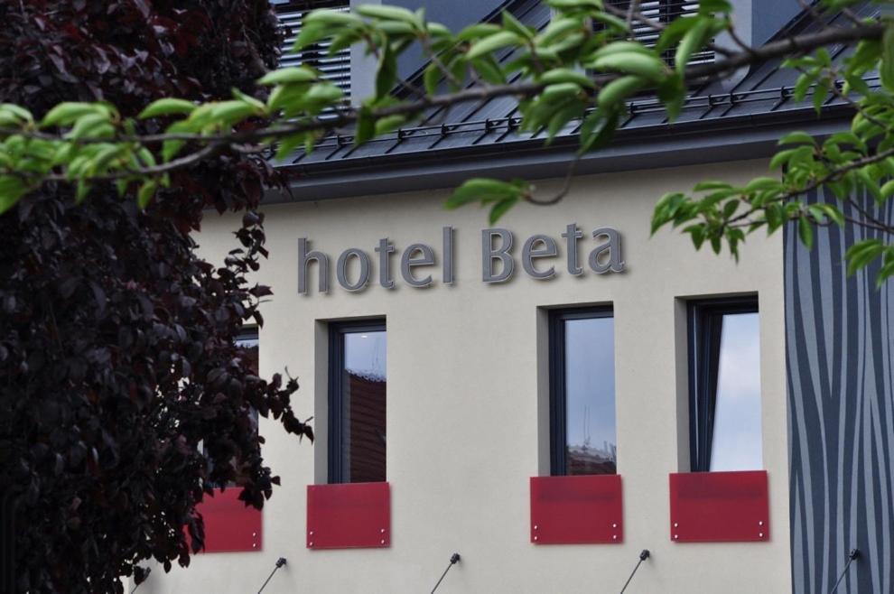 Hotel Beta Bzenec Kültér fotó