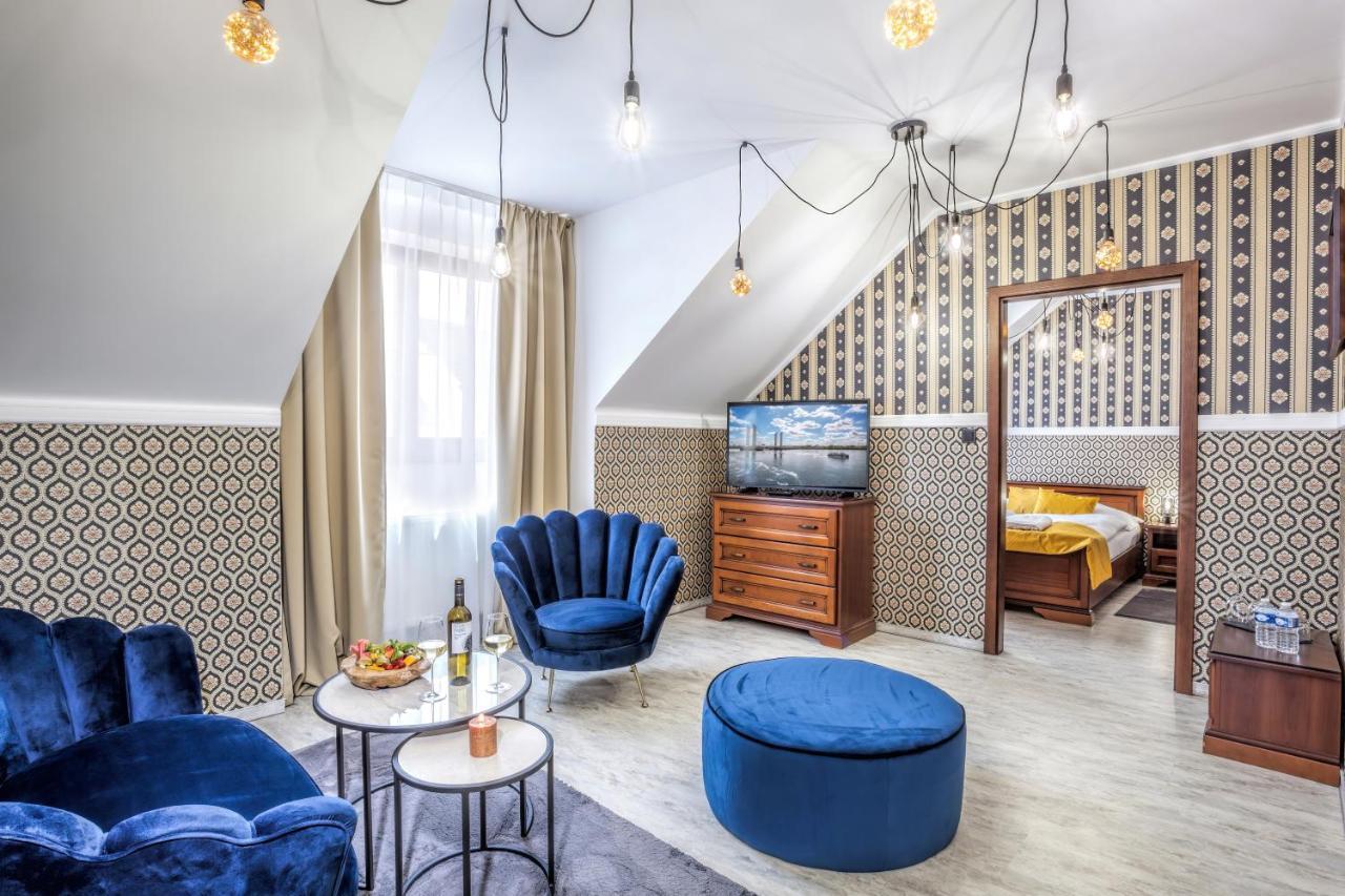 Hotel Beta Bzenec Kültér fotó