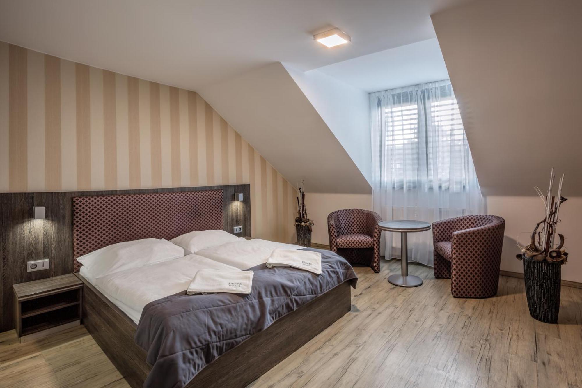 Hotel Beta Bzenec Kültér fotó