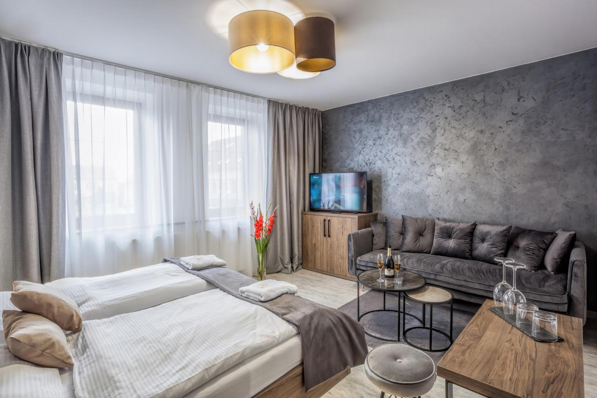 Hotel Beta Bzenec Kültér fotó